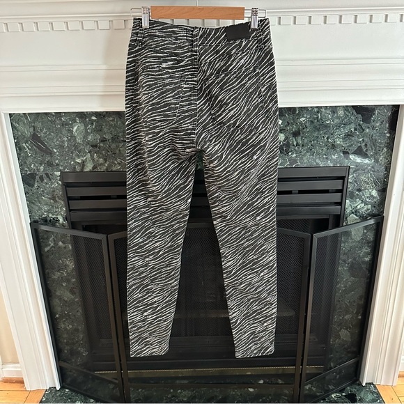 Paige Hoxton Ultra Skinny Zebra Stripe size 28 NWT - Picture 6 of 12